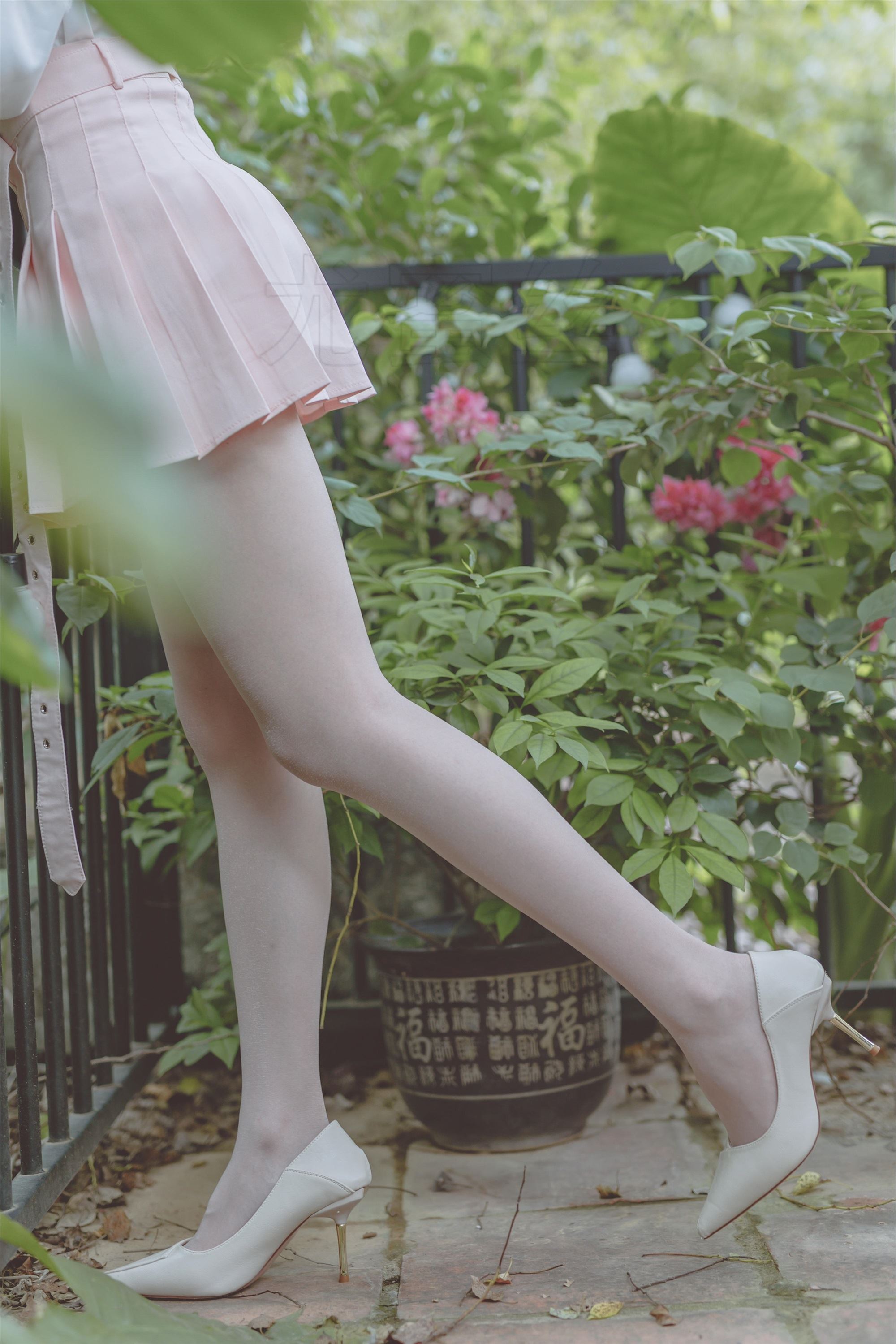 尤蜜丝 穿搭写真 NO.001